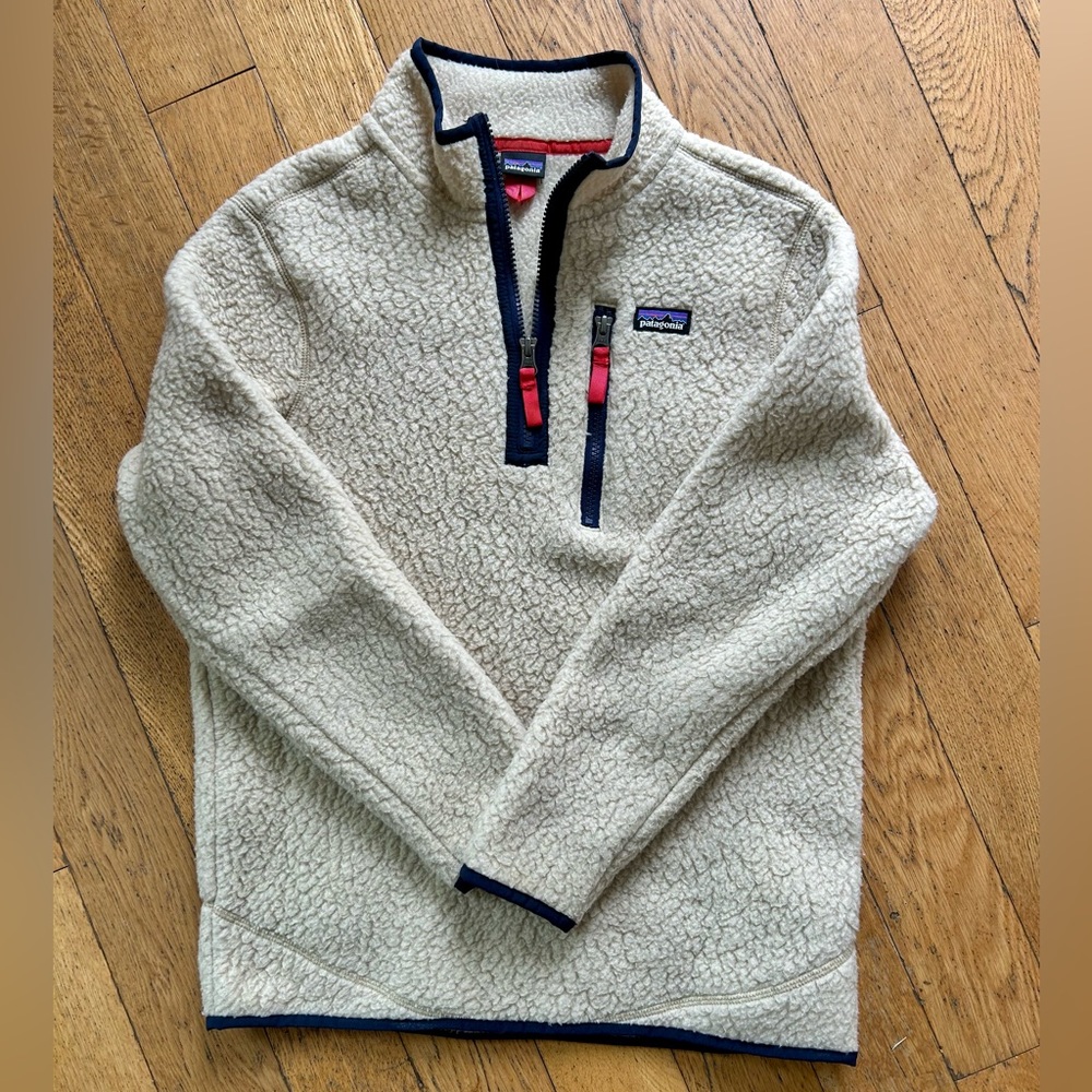Patagonia pullover sweater tan size XS